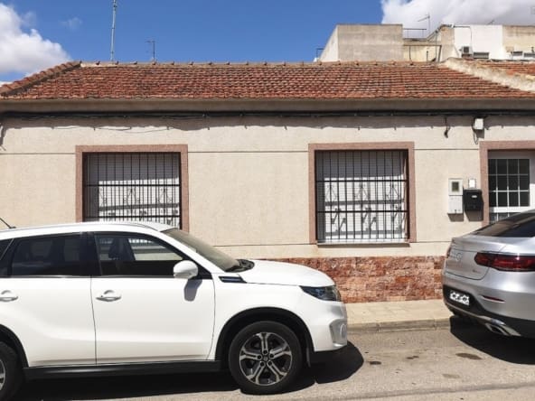For Sale in Los Montesinos